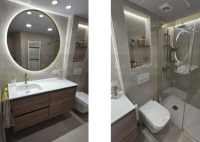 Aseo, Baño DiGiovanni, Reforma, Zaragoza, Baño, Mueble a medida, amueblamiento, mueble blanco, lavabo sobre encimera, tirador oculto, mueble cajones, durian, corian, krion, encimera madera, mampara cristal, cerámica mosaico, cerámica crema, cerámica lineas, suelo gris, radiador toallero, columna ducha, plato ducha pizarra, plato ducha a ras, toallero en alto, mampara de dos hojas, bañera, espejo luz led, mampara bañera