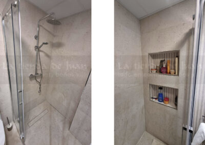 Aseo, Baño DiGiovanni, Reforma, Zaragoza, Baño, Mueble a medida, amueblamiento, mueble blanco, lavabo sobre encimera, tirador oculto, mueble cajones, durian, corian, krion, encimera madera, mampara cristal, cerámica mosaico, cerámica crema, cerámica lineas, suelo gris, radiador toallero, columna ducha, plato ducha pizarra, plato ducha a ras, toallero en alto, mampara de dos hojas, bañera, espejo luz led, mampara bañera